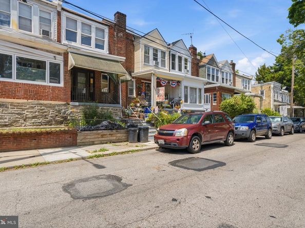 6052 N Beechwood Street, Philadelphia PA 19138