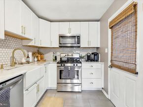 514 Edgewood Avenue, Folsom PA 19033