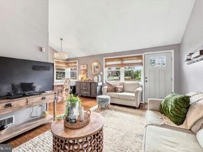 514 Edgewood Avenue, Folsom PA 19033