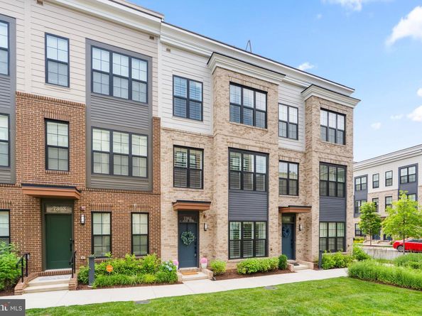 7361 Blade Drive, Falls Church VA 22042