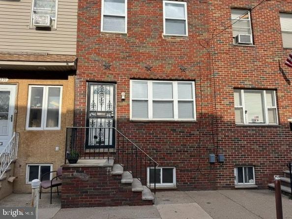 2333 S Bonsall Street, Philadelphia PA 19145