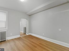 2530 Collins Street, Philadelphia PA 19125