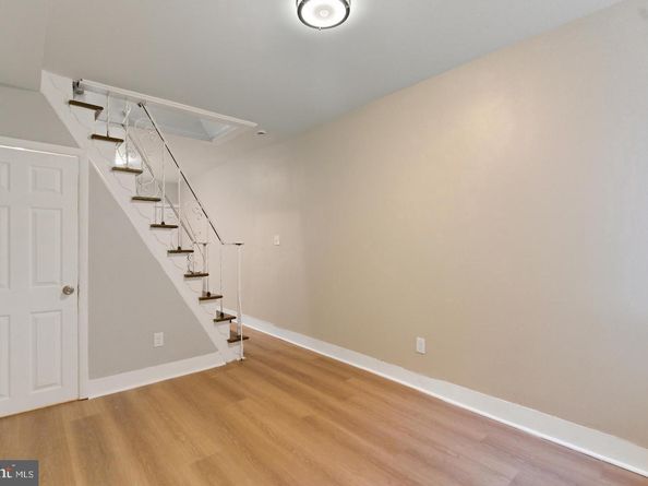 2530 Collins Street, Philadelphia PA 19125
