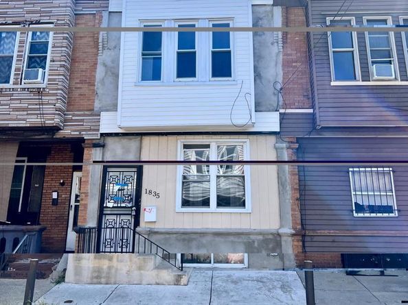 1835 S Taylor Street, Philadelphia PA 19145