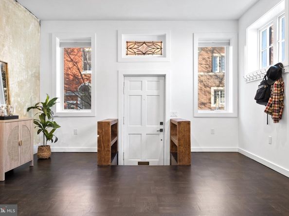 726 Catharine Street, Philadelphia PA 19147