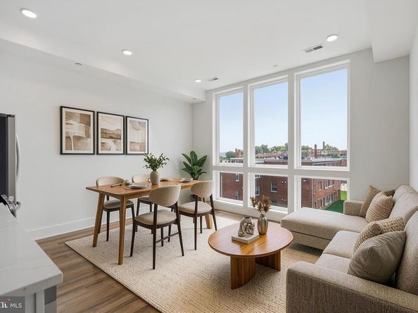 2105 M Street NE 11, Washington DC 20002