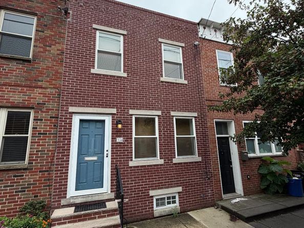 938 Morris Street, Philadelphia PA 19148