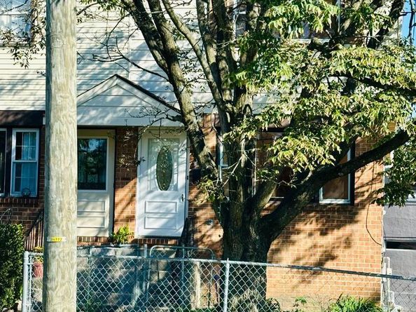 63 S Kirklyn Avenue, Upper Darby PA 19082