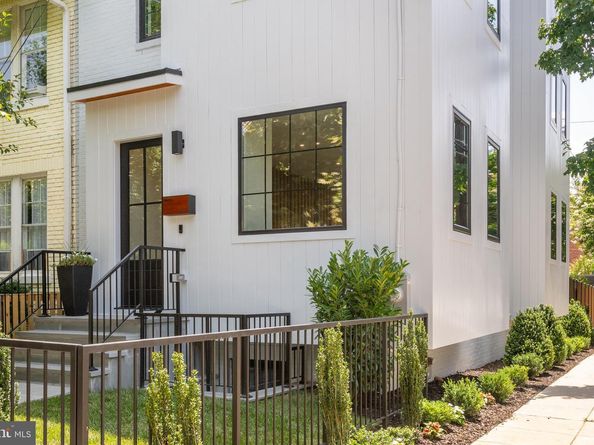 3554 T Street NW, Washington DC 20007