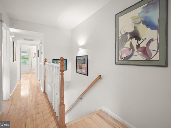 4 Dudley Court, Bethesda MD 20814