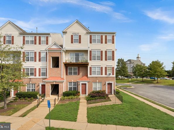 13384 Spofford Road 102, Herndon VA 20171