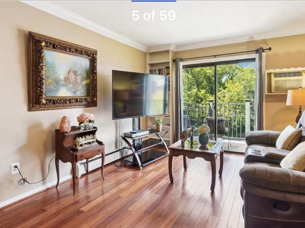 2844 Annandale Road 316, Falls Church VA 22042