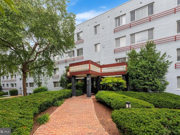 3701 S 5TH Street S 205, Arlington VA 22204