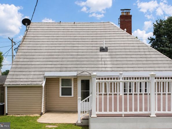 9240 Convent Avenue, Philadelphia PA 19114