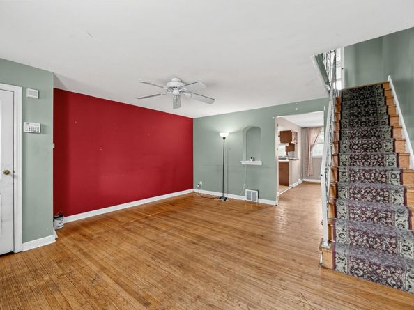 6252 Walker Street, Philadelphia PA 19135
