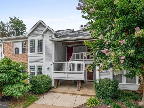 3339 Lakeside View Drive 74, Falls Church VA 22041
