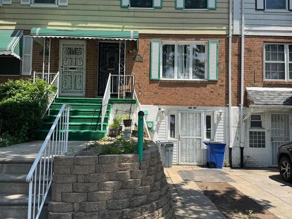 7904 Mars Place, Philadelphia PA 19153