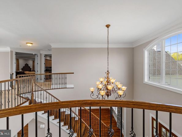19 Goldney Dr, Newtown PA 18940
