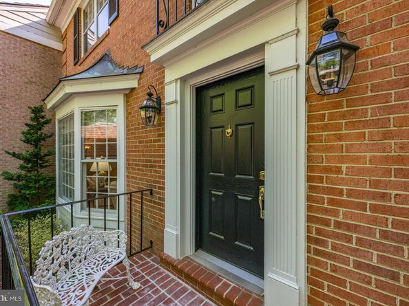 9430 Turnberry Drive, Potomac MD 20854