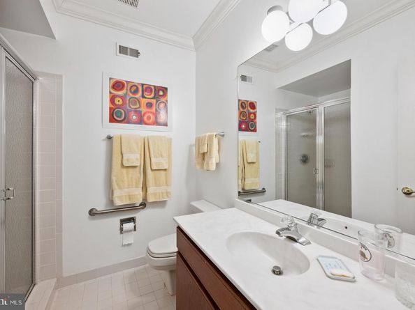 9430 Turnberry Drive, Potomac MD 20854