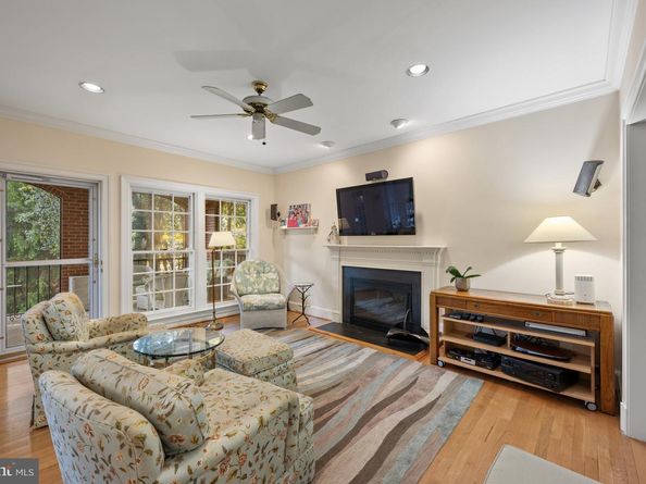 9430 Turnberry Drive, Potomac MD 20854
