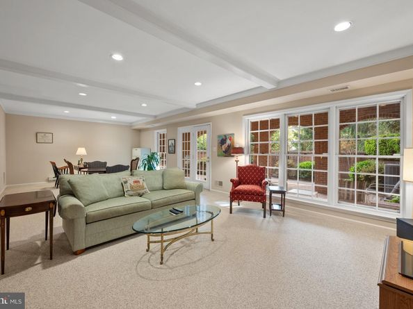 9430 Turnberry Drive, Potomac MD 20854