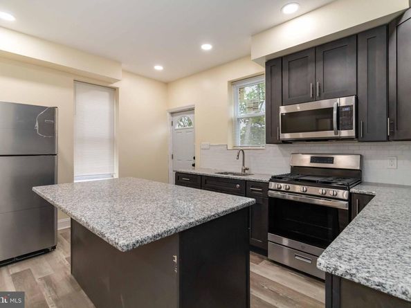 25 S Front Street, Darby PA 19023