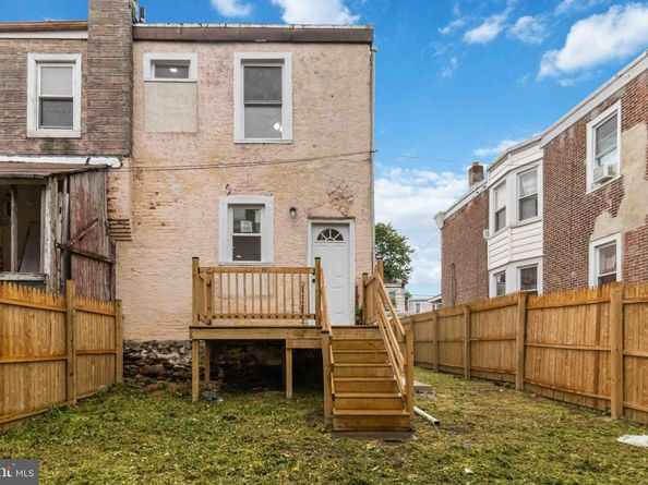 25 S Front Street, Darby PA 19023