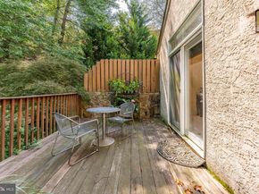 406 Brighton Circle, Devon PA 19333