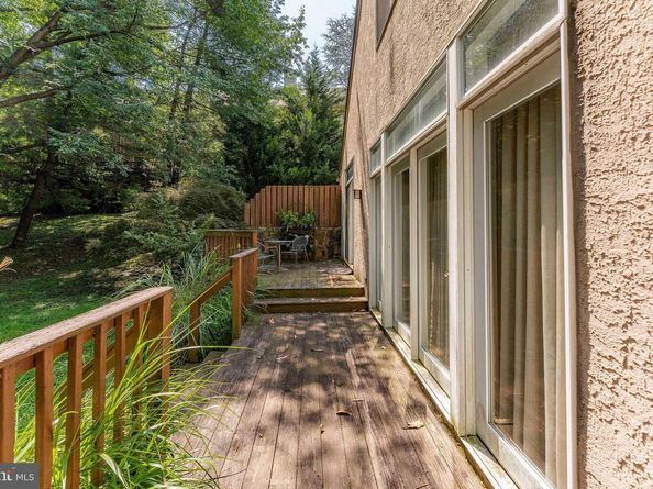 406 Brighton Circle, Devon PA 19333