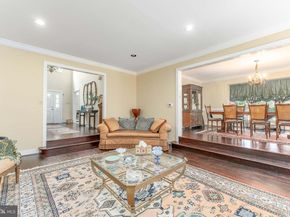406 Brighton Circle, Devon PA 19333