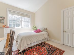 406 Brighton Circle, Devon PA 19333