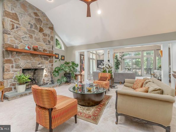 406 Brighton Circle, Devon PA 19333