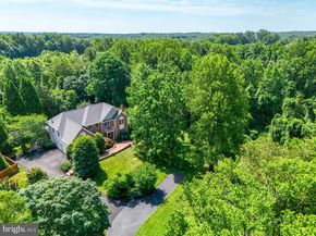 10505 Dunn Meadow Road, Vienna VA 22182