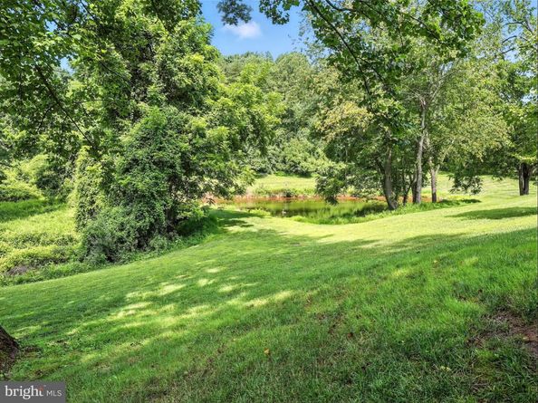 10505 Dunn Meadow Road, Vienna VA 22182
