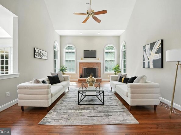 10505 Dunn Meadow Road, Vienna VA 22182