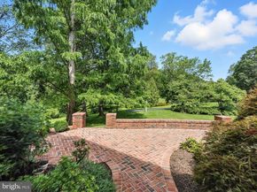 10505 Dunn Meadow Road, Vienna VA 22182