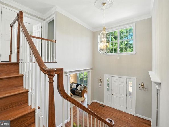 10505 Dunn Meadow Road, Vienna VA 22182