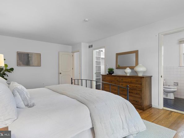 1 Chatham Place, Wallingford PA 19086