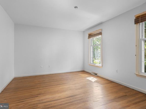 1 Chatham Place, Wallingford PA 19086