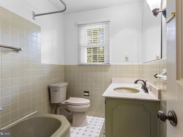 1 Chatham Place, Wallingford PA 19086