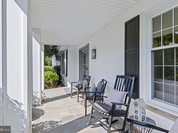 1 Chatham Place, Wallingford PA 19086
