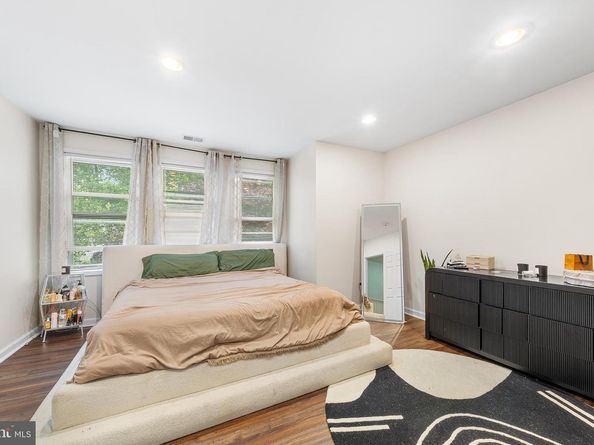 6908 Ogontz Avenue, Philadelphia PA 19138