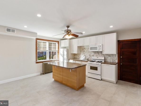 313 W 5TH Avenue, Conshohocken PA 19428