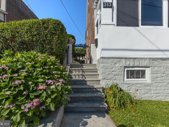 313 W 5TH Avenue, Conshohocken PA 19428