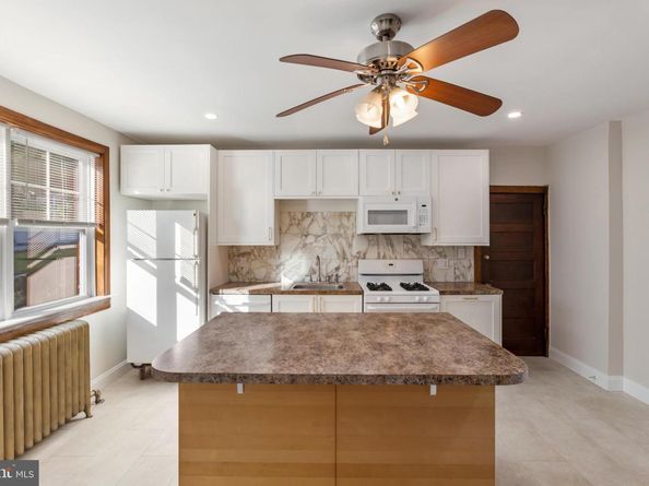 313 W 5TH Avenue, Conshohocken PA 19428