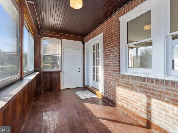 313 W 5TH Avenue, Conshohocken PA 19428