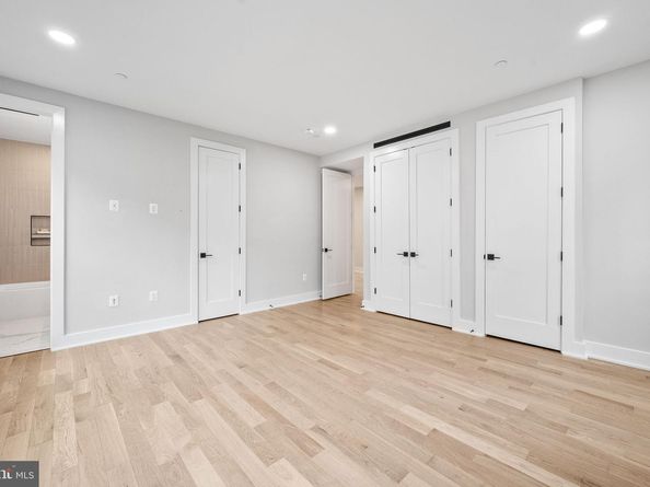 3711 Livingston Street NW, Washington DC 20015