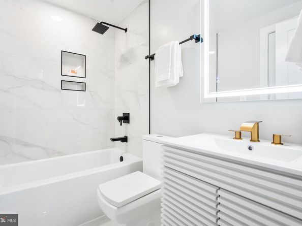 3711 Livingston Street NW, Washington DC 20015
