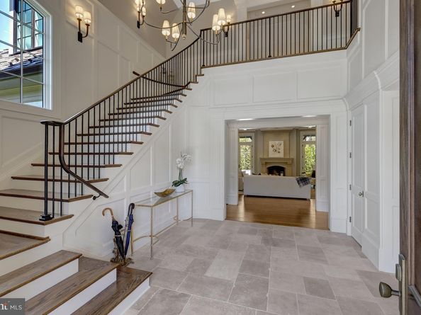 954 Mackall Farms Lane, Mclean VA 22101